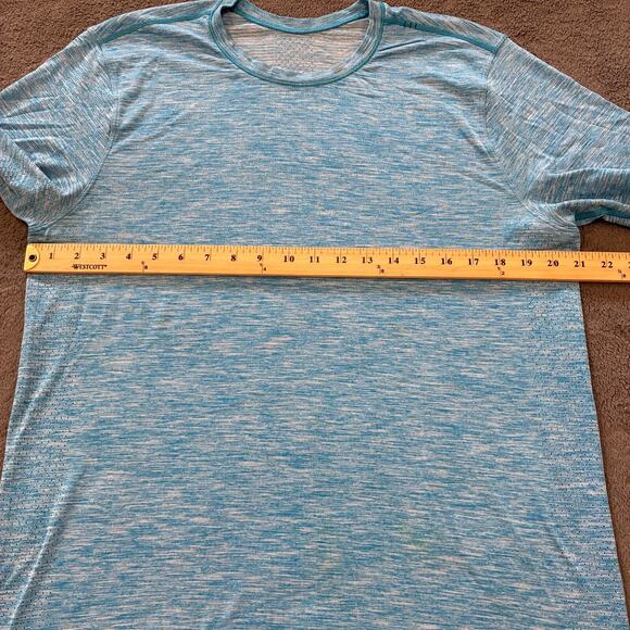 Lululmon Light Blue Swiftly Tech Crew Neck Shortsleeve Athletic Shirt Men Size L - Picture 6 of 9